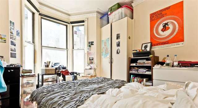  Image of 3 bedroom Apartment to rent in Loveridge Road London NW6 at Brondesbury, NW6 2DT