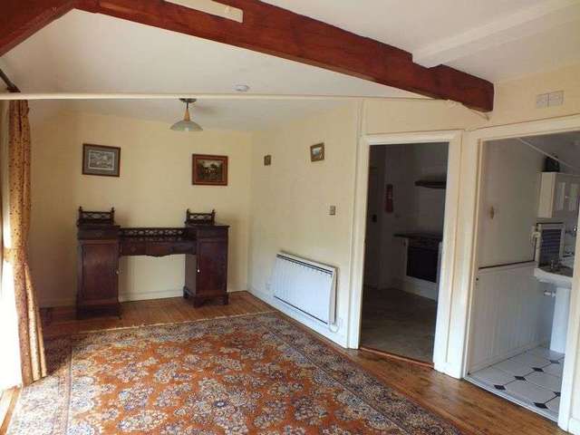  Image of 2 bedroom Flat for sale in Lower Catherston Road Charmouth Bridport DT6 at Lower Catherston Road Charmouth Charmouth, DT6 6LY