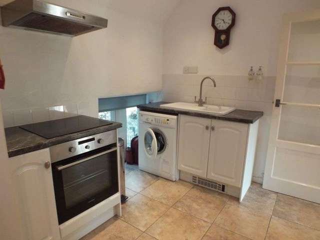 Image of 2 bedroom Flat for sale in Lower Catherston Road Charmouth Bridport DT6 at Lower Catherston Road Charmouth Charmouth, DT6 6LY