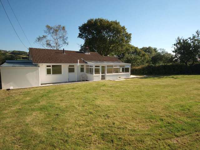  Image of 3 bedroom Bungalow for sale in Lower Metherell Lower Metherell Callington PL17 at Lower Metherell Callington, PL17 8BJ