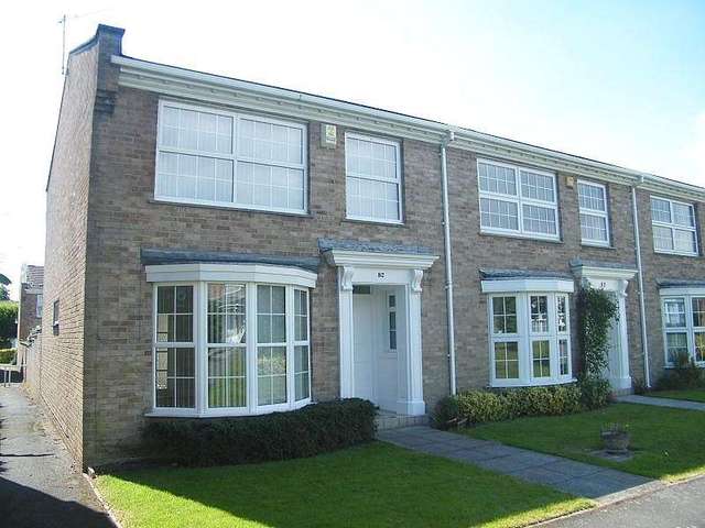  Image of 3 bedroom Terraced house to rent in Wedgwood Drive Parkstone Poole BH14 at Poole, BH14 8EX