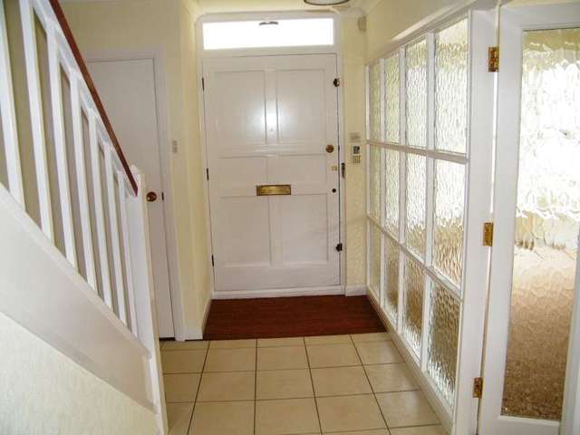  Image of 3 bedroom Terraced house to rent in Wedgwood Drive Parkstone Poole BH14 at Poole, BH14 8EX