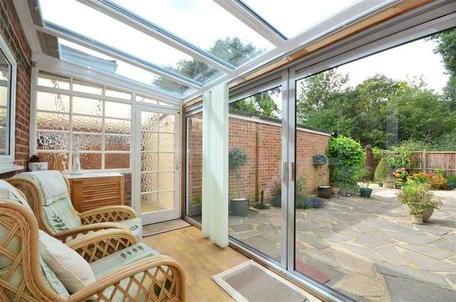  Image of 3 bedroom Semi-Detached house for sale in Lynton Gardens Fareham PO16 at Fareham Hampshire Fareham, PO16 7NB