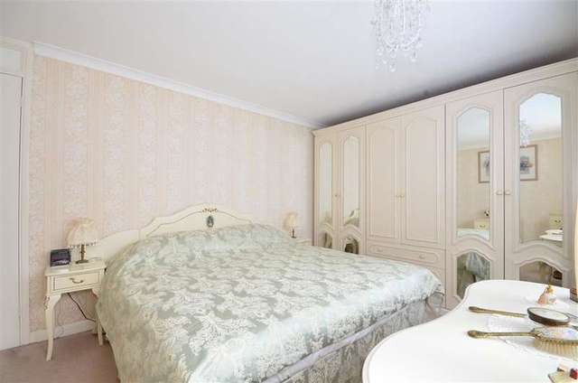 Image of 3 bedroom Semi-Detached house for sale in Lynton Gardens Fareham PO16 at Fareham Hampshire Fareham, PO16 7NB