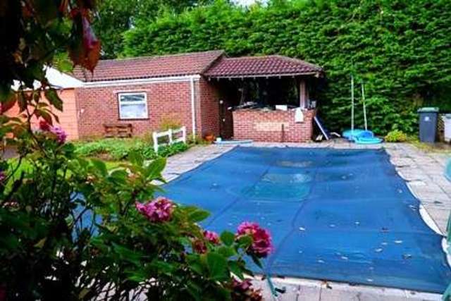  Image of 1 bedroom Detached house to rent in Wimborne Road Lytchett Matravers Poole BH16 at Wimborne Road Lytchett Matravers Poole, BH16 6HQ