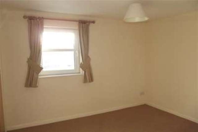  Image of 2 bedroom Flat to rent in Macdougall Street Glasgow G43 at Glasgow, G43 1RZ