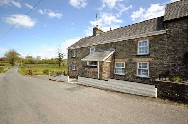  Image of 3 bedroom Cottage for sale in Maesycrugiau Pencader SA39 at Maesycrugiau Pencader, SA39 9LU