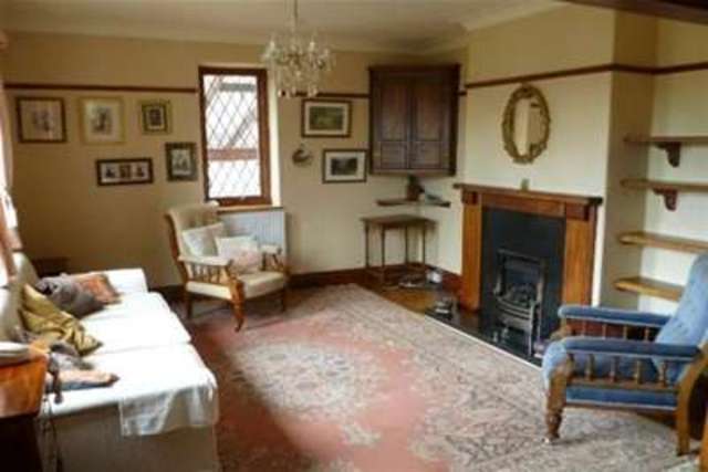  Image of 3 bedroom Detached house to rent in Main Avenue Totley Rise Sheffield S17 at Sheffield, S17 4FJ