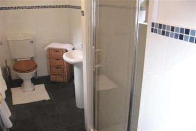 Image of 3 bedroom Detached house to rent in Main Avenue Totley Rise Sheffield S17 at Sheffield, S17 4FJ