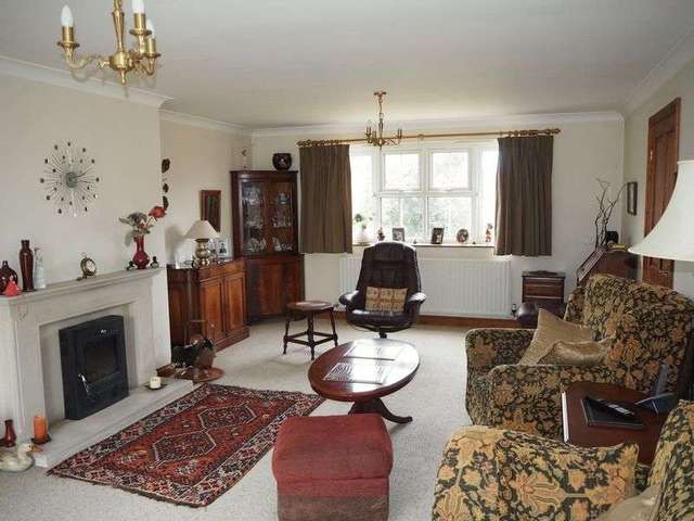  Image of 4 bedroom Detached house for sale in Main Street Dry Doddington Newark NG23 at Main Street Dry Doddington Dry Doddington, NG23 5HU