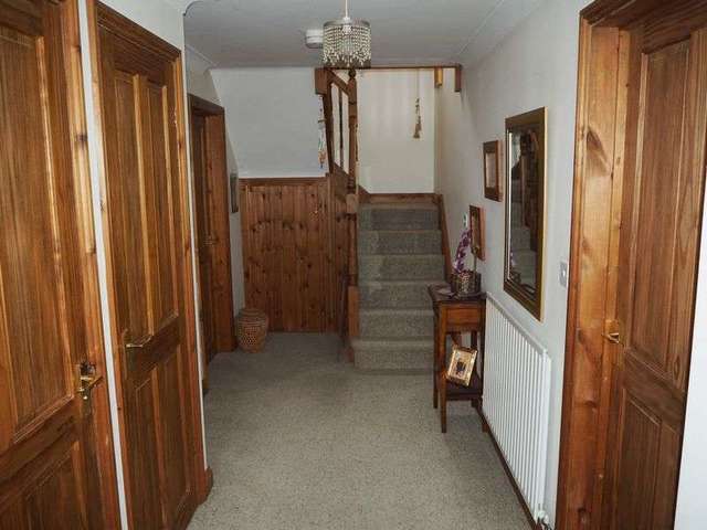  Image of 4 bedroom Detached house for sale in Main Street Dry Doddington Newark NG23 at Main Street Dry Doddington Dry Doddington, NG23 5HU