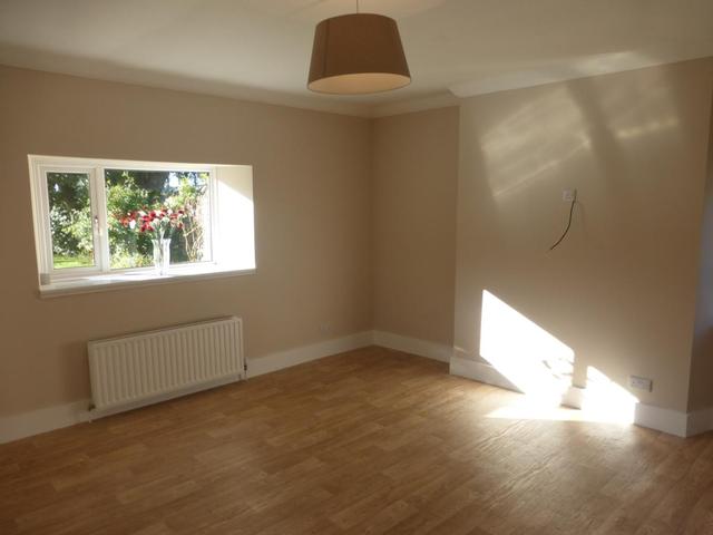  Image of 3 bedroom Cottage to rent in Portlethen Aberdeen AB12 at Portlethen Aberdeenshire Aberdeenshire, AB12 4QP