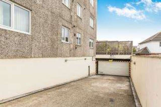  Image of 2 bedroom Flat for sale in Malvern Road Southsea PO5 at Malvern Road Southsea Portsmouth, PO5 2LD