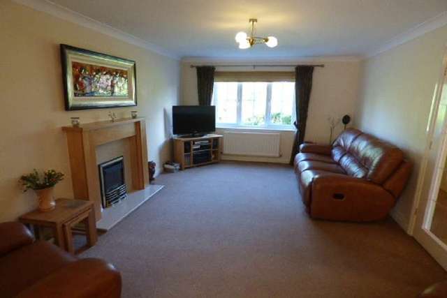  Image of 5 bedroom Detached house for sale in Manhattan Gardens Great Sankey Warrington WA5 at Great Sankey  Warrington, WA5 8GS