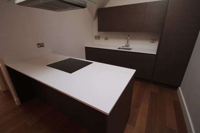  Image of 2 bedroom Flat to rent in Manor Road Chigwell IG7 at Manor Road  Chigwell, IG7 5PS
