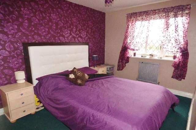  Image of 3 bedroom Detached house for sale in Matlock Close Great Sankey Warrington WA5 at Great Sankey  Warrington, WA5 3QZ