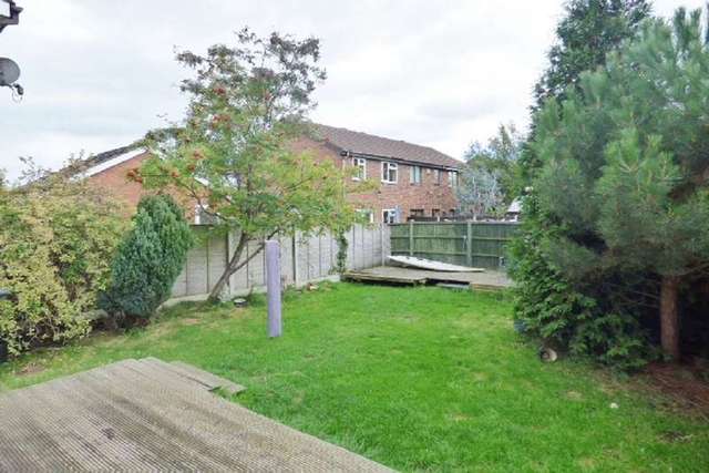  Image of 3 bedroom Detached house for sale in Matlock Close Great Sankey Warrington WA5 at Great Sankey  Warrington, WA5 3QZ