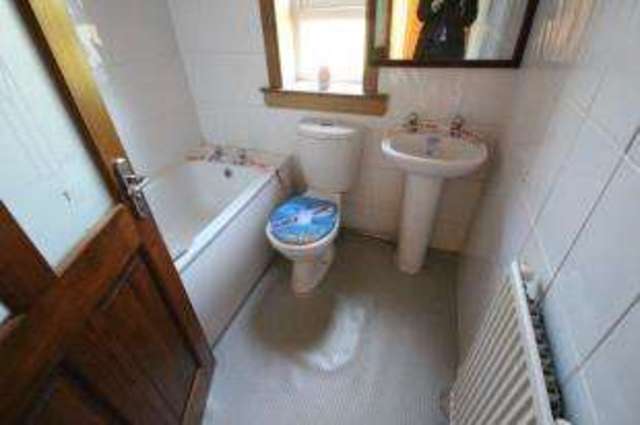  Image of 2 bedroom Flat for sale in Mcgregor Avenue Stevenston KA20 at Stevenston North Ayrshire Stevenston, KA20 4BA