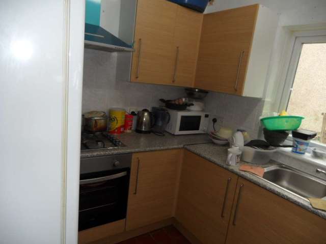  Image of 2 bedroom Detached house to rent in Meadow Road Barking IG11 at Meadow Road  Barking, IG11 9QS