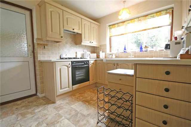 Image of 3 bedroom Detached house for sale in Melbury Close West Byfleet KT14 at West Byfleet Surrey West Byfleet, KT14 6RG