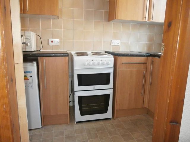  Image of 2 bedroom Flat to rent in Melville Street Perth PH1 at Perth Perthshire Perthshire, PH1 5PY