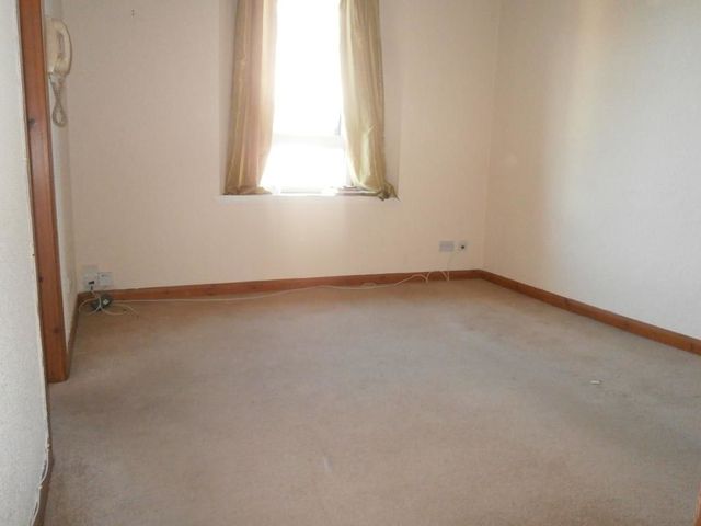  Image of 2 bedroom Flat to rent in Melville Street Perth PH1 at Perth Perthshire Perthshire, PH1 5PY