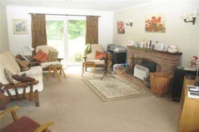  Image of 5 bedroom Detached house to rent in Menin Way Farnham GU9 at Farnham, GU9 8DY