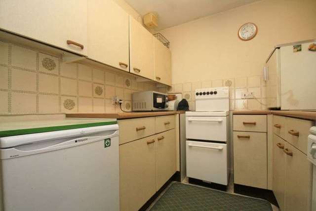  Image of 1 bedroom Retirement Property for sale in Meon Gardens Swanmore Southampton SO32 at Meon Gardens Swanmore Southampton, SO32 2TN