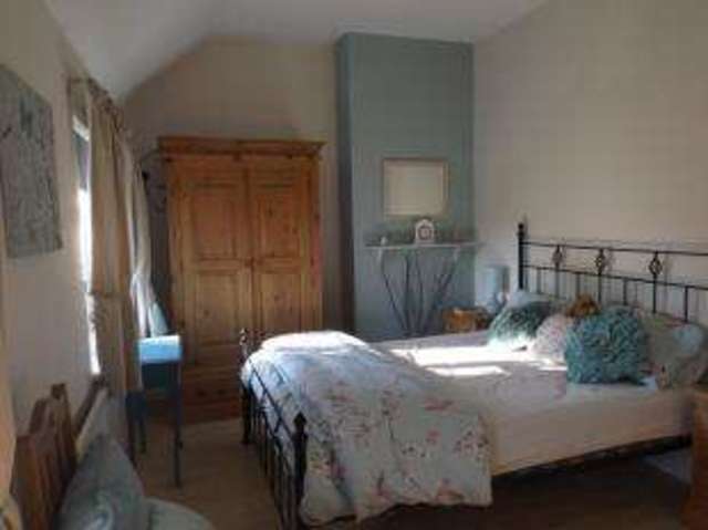  Image of 4 bedroom Semi-Detached house for sale in Middle Lane Cropthorne Pershore WR10 at Cropthorne Pershore Cropthorne, WR10 3LZ