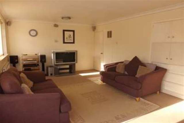  Image of 2 bedroom Flat to rent in Milcote Road Solihull B91 at Solihull, B91 1JW