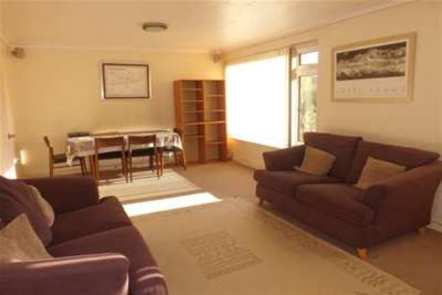  Image of 2 bedroom Flat to rent in Milcote Road Solihull B91 at Solihull, B91 1JW