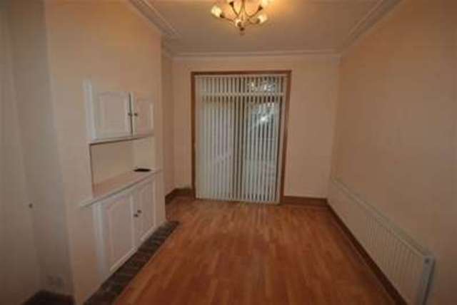  Image of 4 bedroom Terraced house to rent in Montreal Road Ilford IG1 at Montreal Road  Ilford, IG1 4SH