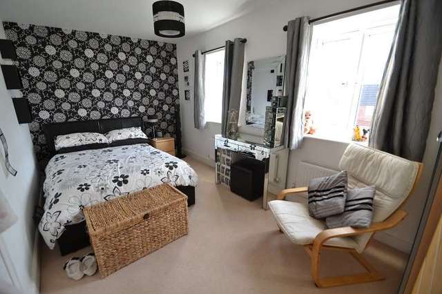  Image of 4 bedroom End of Terrace for sale in Mostyn Square Heath Cardiff CF14 at Mostyn Square  Llanishen, CF14 5FE