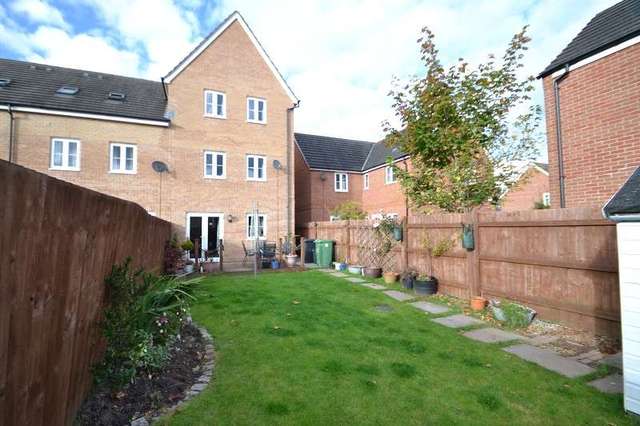  Image of 4 bedroom End of Terrace for sale in Mostyn Square Heath Cardiff CF14 at Mostyn Square  Llanishen, CF14 5FE