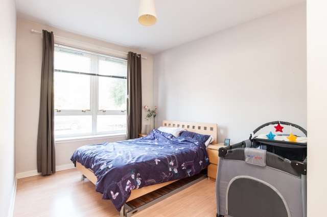  Image of 3 bedroom Flat for sale in Naburn Gate Glasgow G5 at Glasgow, G5 0SQ