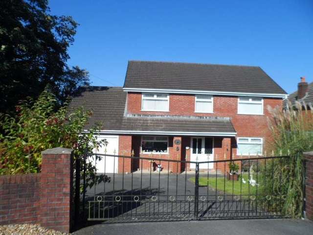  Image of 4 bedroom Property for sale in Neath Road Ystradgynlais Swansea SA9 at Neath Road Ystradgynlais Swansea, SA9 1PR