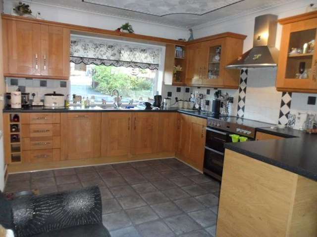  Image of 4 bedroom Property for sale in Neath Road Ystradgynlais Swansea SA9 at Neath Road Ystradgynlais Swansea, SA9 1PR