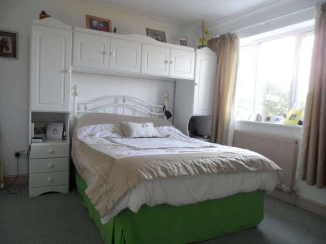  Image of 4 bedroom Property for sale in Neath Road Ystradgynlais Swansea SA9 at Neath Road Ystradgynlais Swansea, SA9 1PR