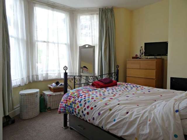  Image of 1 bedroom Flat for sale in Newbridge Road Lower Weston Bath BA1 at Newbridge Bath Bath, BA1 3HG