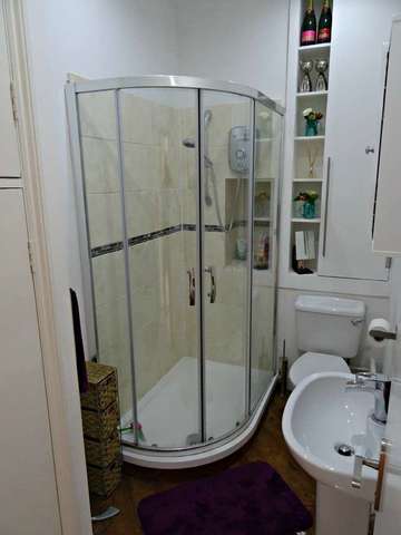  Image of 1 bedroom Flat for sale in Newbridge Road Lower Weston Bath BA1 at Newbridge Bath Bath, BA1 3HG