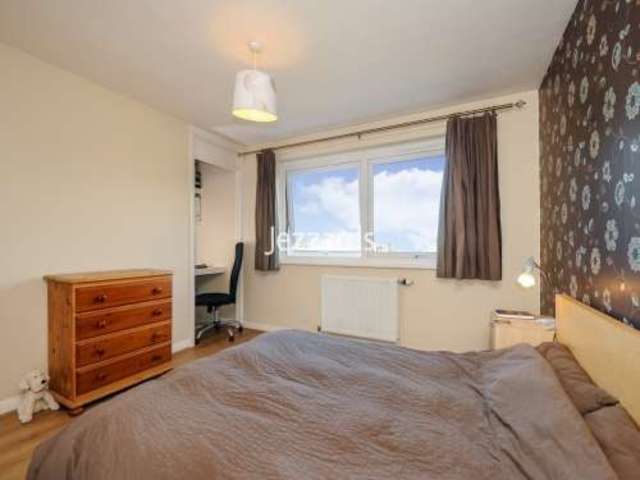  Image of 2 bedroom Maisonette for sale in Newfield Close Hampton TW12 at Hampton, TW12 2LB