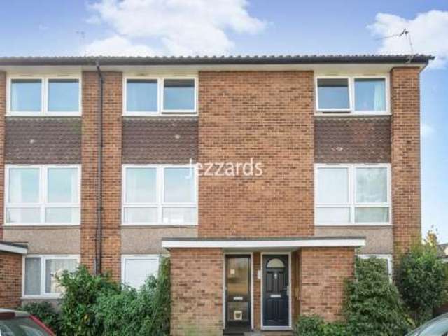  Image of 2 bedroom Maisonette for sale in Newfield Close Hampton TW12 at Hampton, TW12 2LB