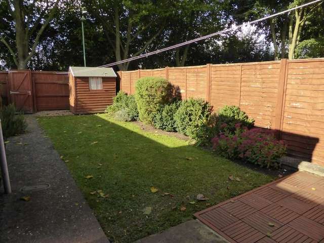  Image of 2 bedroom Terraced house to rent in Gordon Richards Close Newmarket CB8 at Newmarket Suffolk, CB8 0BH