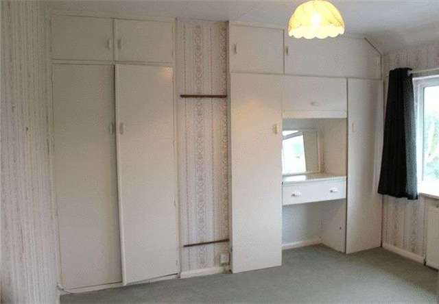  Image of 3 bedroom Semi-Detached house to rent in Newmer Road High Wycombe HP12 at Newmer Road  High Wycombe, HP12 4QN