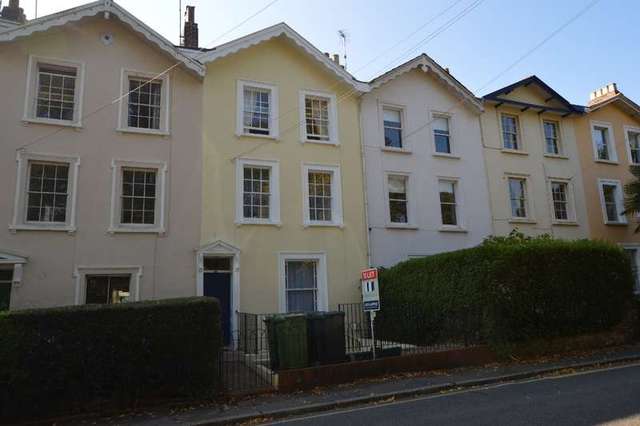 Image of 1 bedroom Flat to rent in Belmont Road Exeter EX1 at 42 Belmont Road Newtown Exeter, EX1 2HG