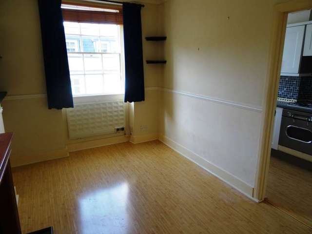  Image of 1 bedroom Flat for sale in Nile Street Bath BA1 at Kingsmead Bath Bath, BA1 2AZ