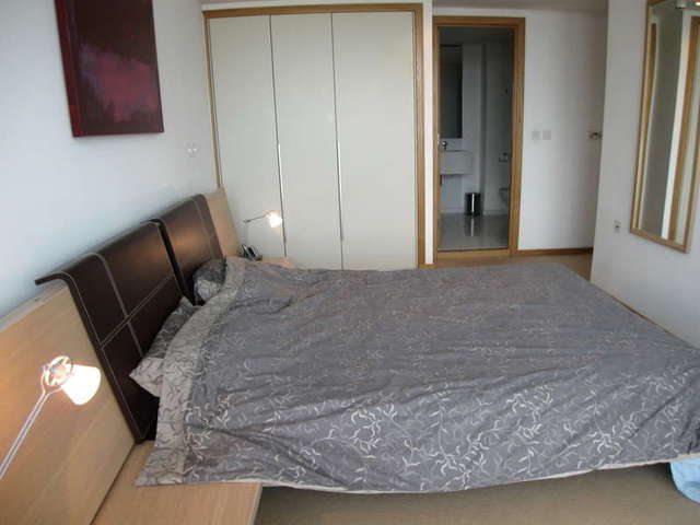  Image of 2 bedroom Flat to rent in Hertsmere Road London E14 at Docklands London West India Quay, E14 4EG