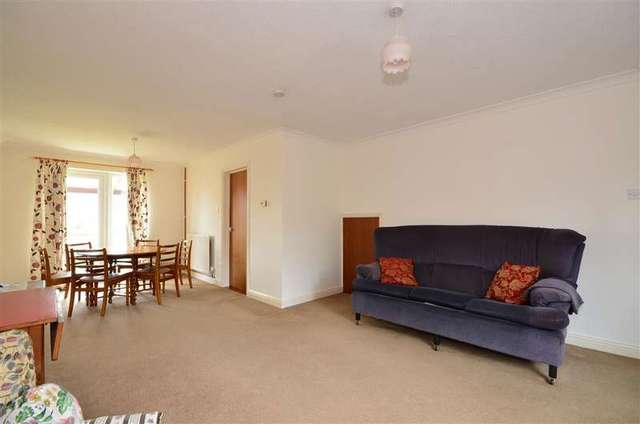  Image of 3 bedroom Semi-Detached house for sale in Norset Road Fareham PO15 at Fareham Hampshire Fareham, PO15 6ST