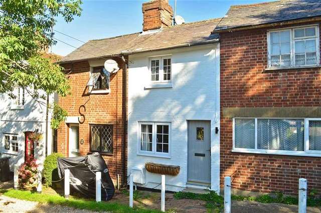  Image of 2 bedroom Terraced house for sale in North Row Uckfield TN22 at Uckfield East Sussex Uckfield, TN22 1ES