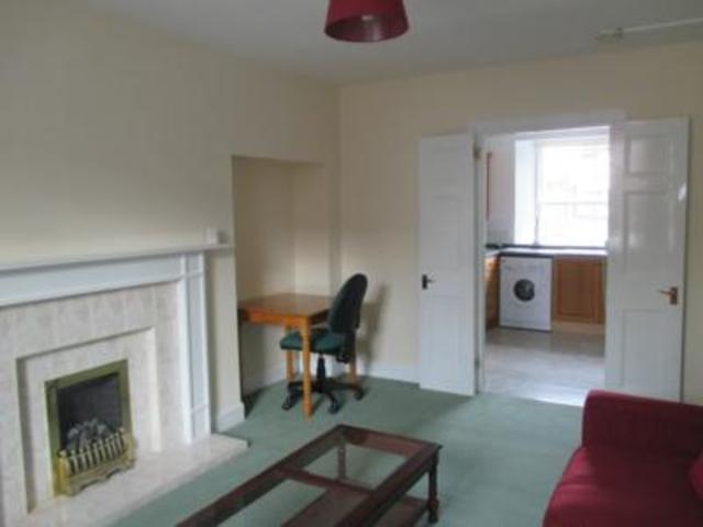  Image of 4 bedroom Flat to rent in North Silver Street Aberdeen AB10 at City Centre Aberdeen Aberdeen, AB10 1RJ